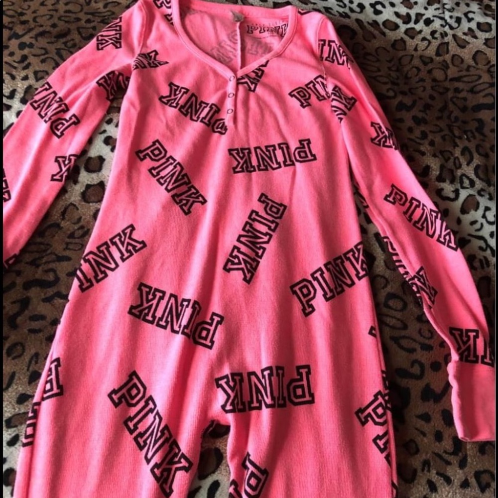 Victoria secret pink pjs GONE!